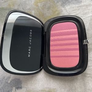 Marc Jacobs Air Blush 500 Lush and Libido